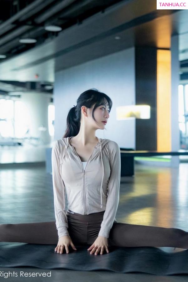   [XiuRen]高清写真图 2023.05.05 No.6683 幼幼 健身美腿第59张图片